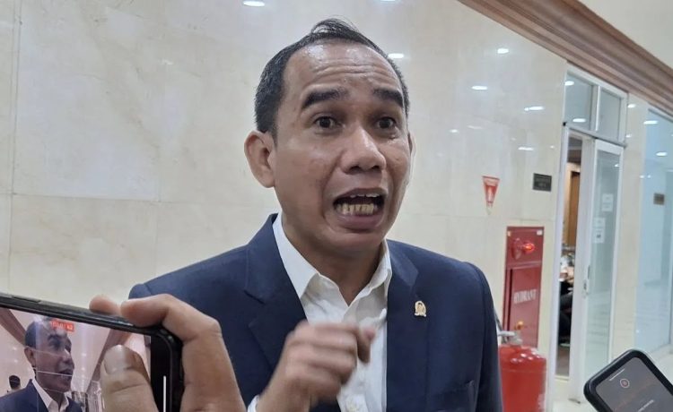 MK Putuskan Polisi Aktif Duduki Jabatan Sipil Harus Pensiun atau Mundur