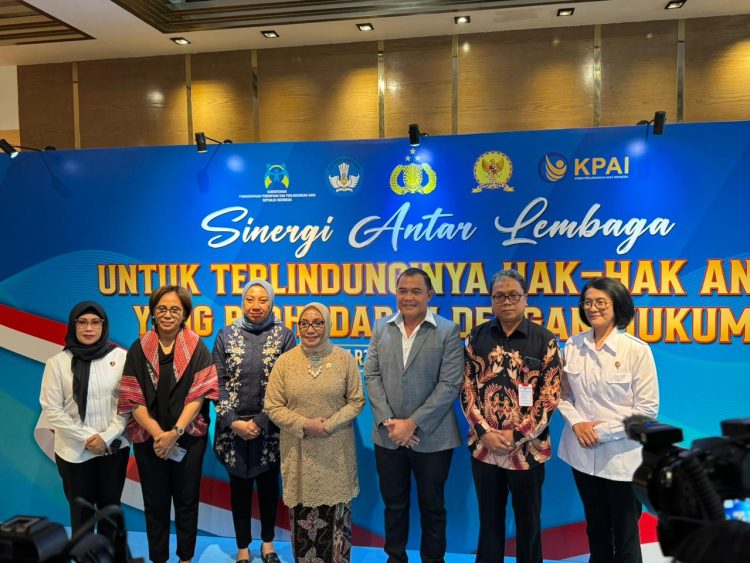 Prabowo Targetkan Pembangunan Jalur Kereta Trans Sumatra, Kalimantan dan Sulawesi: Kalo untuk Rakyat Saya Tak Ragu-ragu