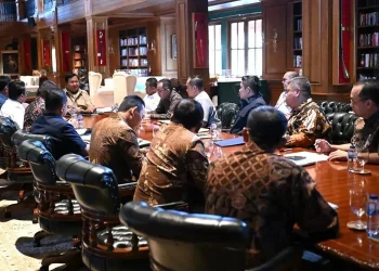 Prabowo Kumpulkan Menteri, Kapolri hingga Panglima TNI, Bahas Penertiban Kawasan Tambang