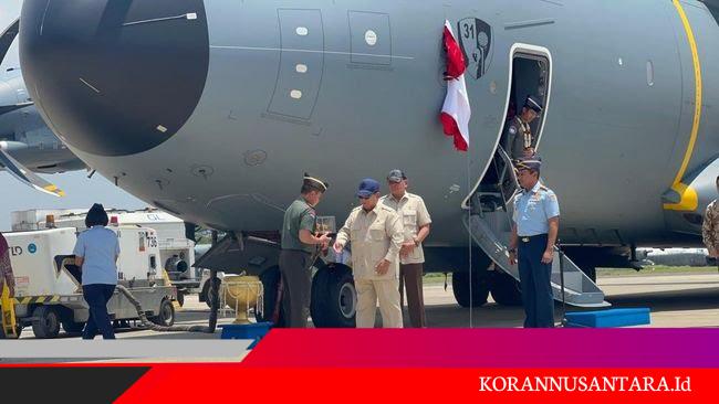 Presiden Prabowo Serahkan Pesawat Angkut Baru Airbus A400M ke Panglima TNI