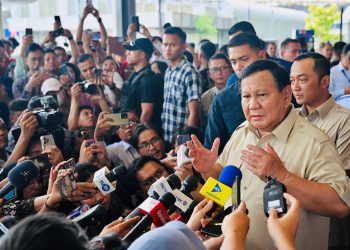 Prabowo Targetkan Pembangunan Jalur Kereta Trans Sumatra, Kalimantan dan Sulawesi: Kalo untuk Rakyat Saya Tak Ragu-ragu