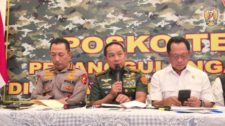 Panglima TNI: 37 Ribu Personel TNI Dikerahkan Bantu Penanganan Bencana Sumatra