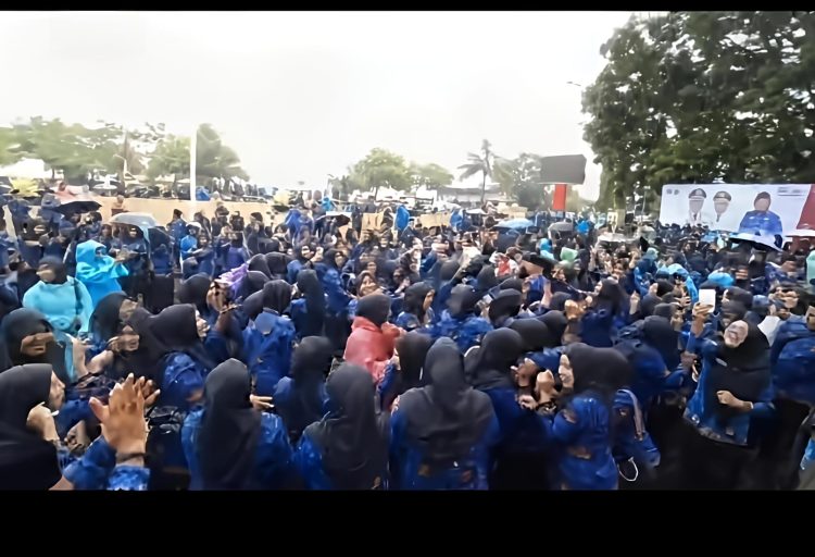 Peringatan Hari Korpri Pemkot Ternate di Meriahkan Joget Bersama