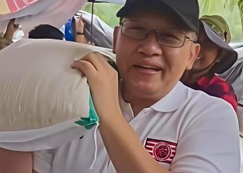 Anas Urbaningrum Pikul Bantuan Sampai Sumbar “Salurkan Ke Titik Korban Bencana”