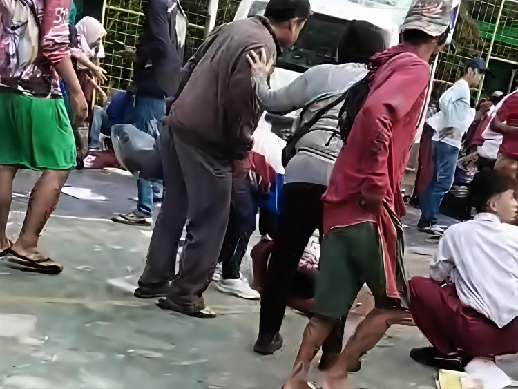 Mobil MBG Tabrak Siswa SD di Cilincing, Belasan Murid Alami Luka-Luka