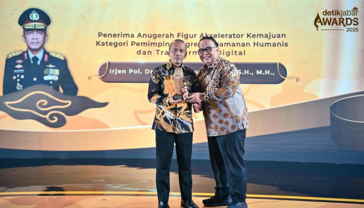 Kapolda Jabar Raih Penghargaan, Bukti Nyata Pendekatan Polisi Humanis