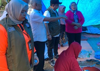 Priyo Budi Santoso Pantau Langsung Korban Bencana Sumatera di Sumatera Barat