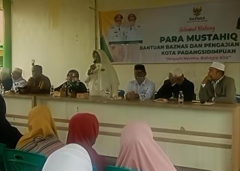 Baznas, MUI, dan Pengajian Akbar Kota Padangsidimpuan Salurkan Bantuan Untuk Korban Banjir di Hutaimbaru