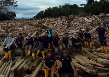 Aceh dalam Gelap: Negara Terang di Kamera, Rakyat Padam di Desa
