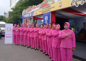 Kombes Arya Perdana Kunjungi Seluruh Pos Penjagaan di Wilayah Polrestabes Makassar, Terima Masukan Kapolsek Perbaiki Layanan Keamanan