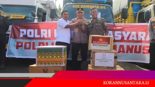 Kapolri Dampingi Presiden Cek Lokasi Pengungsian Korban Banjir di Tapteng