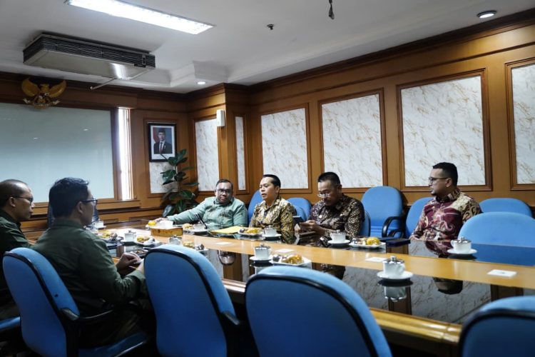 Bupati Fery Jemput Solusi ke Pusat, Kawal Masa Depan Kawasan Hutan Labusel