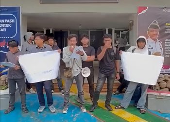 Aksi AKAMSU: Tuntut Copot Kakanwil Ditjenpas Sumut dan Karutan Labuan Deli