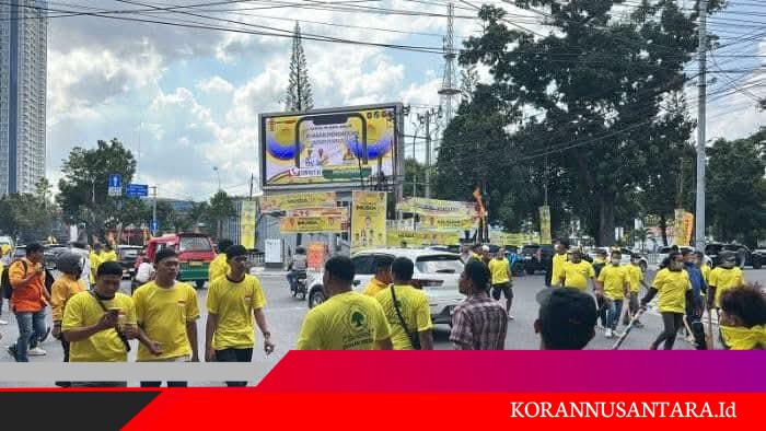 Musda XI Golkar Sumut, Diluar Forum Ricuh