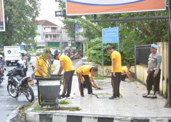 Polres Bondowoso mendukung Program Gerakan Indonesia Asri 