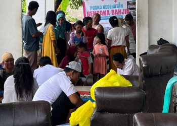 Anton Maulana Buktikan Kepedulian, Bantu Korban Banjir Desa Lenggahsari