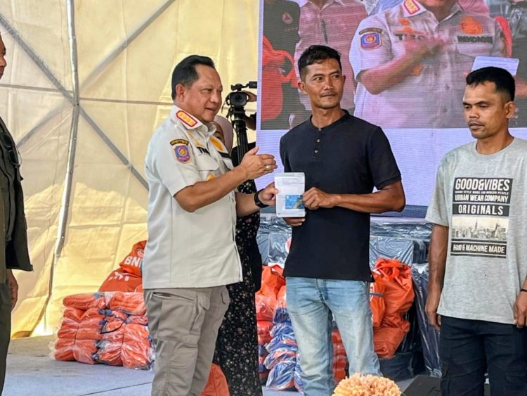 Sinergi Pemerintah dan BRI Salurkan DTH untuk Korban Bencana di Tapsel