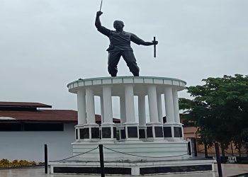 Monumen Datu Panglima Utar Terbengkalai, Keturunan Pejuang Kumai Soroti Pengelolaan Pelabuhan Bernilai Puluhan Miliar