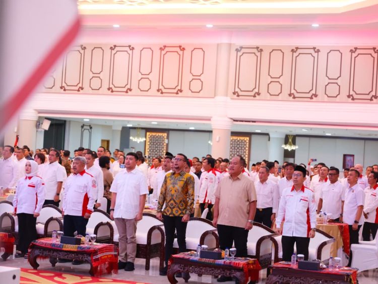 Bupati Labusel Hadiri Optimalisasi Program Jaga Desa dan Pengukuhan ABPEDNAS Sumut