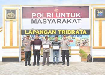 Apel Pagi Polres Labusel Penuh Pesan Moral: Kapolres Tekankan Integritas, Pelayanan Humanis, dan Apresiasi Kreativitas Lewat Lomba Mural