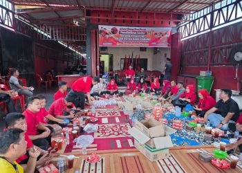 Fit and Proper Test Calon Ketua PAC PDI Perjuangan Se-Labusel Dirangkai Buka Puasa Bersama dan Aksi Berbagi Takjil