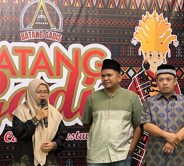 Yayasan Alimbas Gelar Bukber dan Tarawih Berjamaah, Perkuat Nilai Kekeluargaan
