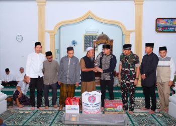 Safari Ramadhan di Lubuk Panjang, Bupati Fery Sahputra Pererat Silaturahmi dan Tebar Kepedulian