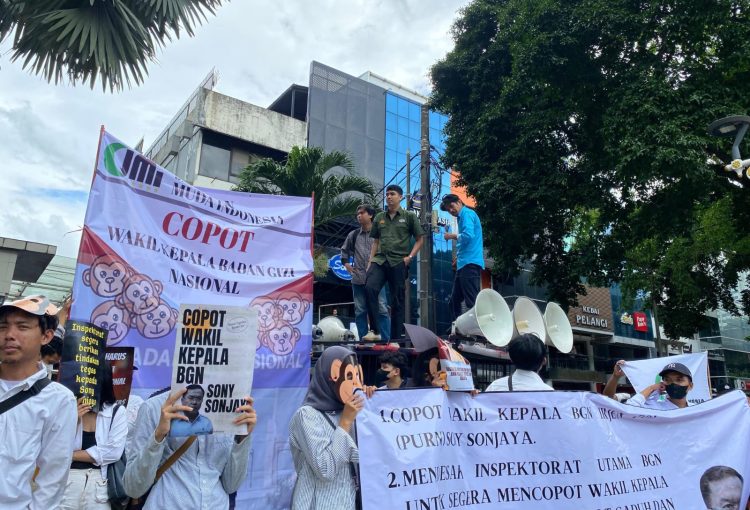 Geruduk BGN ” Jaringan Muda Indonesia ” Desak Pencopotan Wakil Kepala BGN Sony Sonjaya