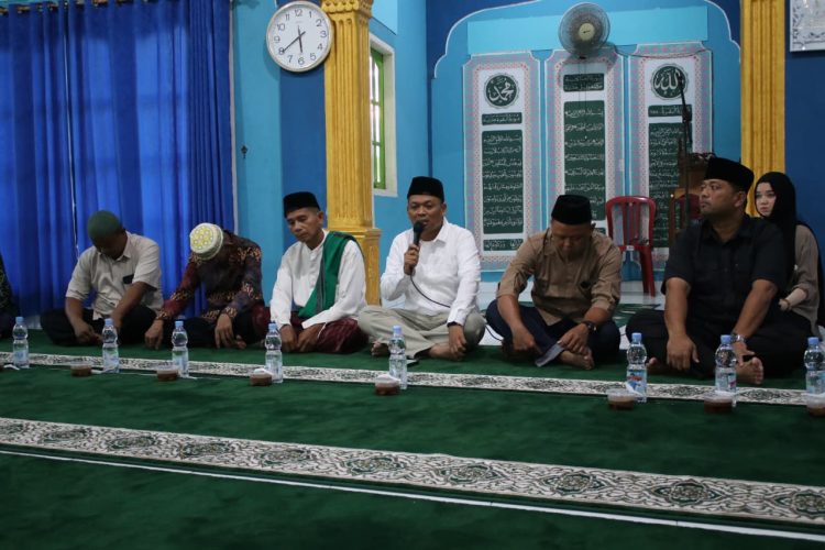 Mempererat Silaturahmi, Pangkalan PLP Tanjung Uban Gelar Buka Puasa Bersama Masyarakat