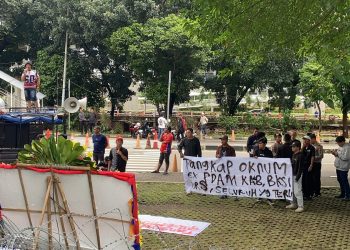 Demo di KPK, Barisan Muda Bekasi Laporkan Dugaan Korupsi Mantan Dirut Tirta Bhagasasi