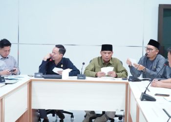 DPRD Kabupaten Bekasi Mediasi Aduan Warga soal Dugaan Parkir Liar Perusahaan di Sukadanau