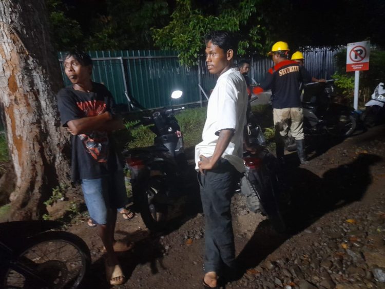 Demo Pekerja Bangunan Sekolah Rakyat Memanas, Developer Dituntut Bayar Gaji Sebelum Lebaran!