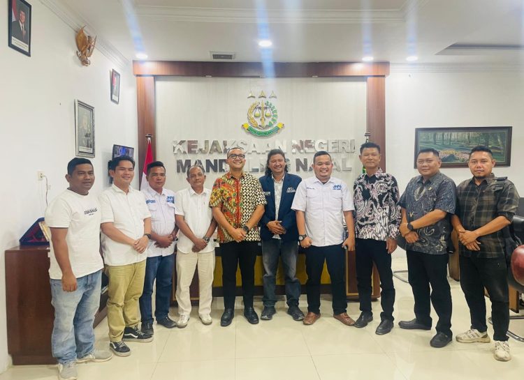 JMSI Tabagsel Gelar Halal Bihalal Bersama Kajari Madina, Tekankan Peran Pers Lawan Hoaks