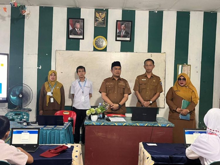 Bupati Labuhanbatu Tinjau Kegiatan TKA di SDN 01 Rantau Selatan
