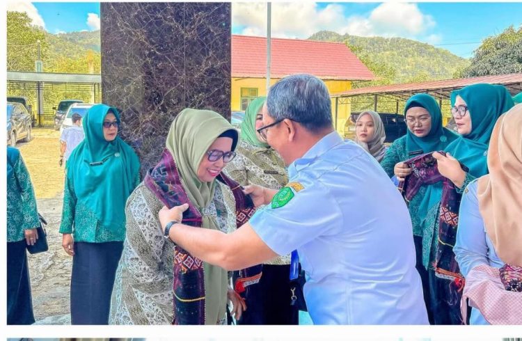 Sekda Sambut Supervisi PKK Sumut, Dorong Tertib Administrasi dan Inovasi Program di Padangsidimpuan