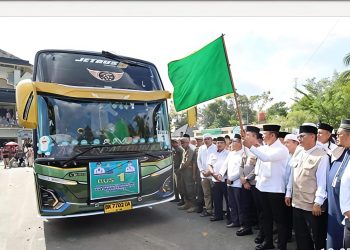 Bupati Madina Lepas 342 Calon Haji 2026, Tekankan Kesehatan dan Kebersamaan