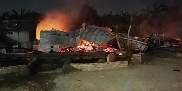 Kebakaran Asrama Ponpes Darul Fuqoha Tambun Selatan, 5 Unit Damkar Dikerahkan