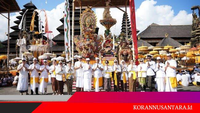 Jelang Kemala Run 2026, Kakorlantas Gelar Upacara Adat-Doa Bersama di Pura Besakih