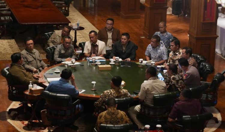 Rapat Sampai Malam, Prabowo Panggil Kapolri, Panglima TNI hingga BIN: Bahas Apa?