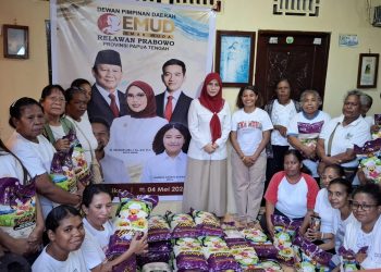Aksi EMUD di Timika, Hj. Oktasari Sabil Perkuat Solidaritas dan Ketahanan Pangan di Papua Tengah