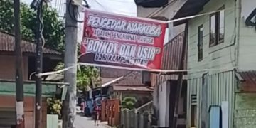Makin Meresahkan! Warga Gang Dame Wek VI Pasang Baliho Anti-Narkoba: Pengedar adalah Pengkhianat Bangsa