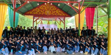 Kebersamaan dan Solidaritas Warnai Family Gathering HimAgrotek di Alam Mayang Pekanbaru