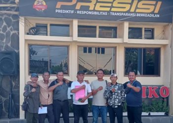 Warga Sutawinangun Cirebon Laporkan Dugaan Penyelewengan APBDes Rp332 Juta ke Polres Cirebon Kota