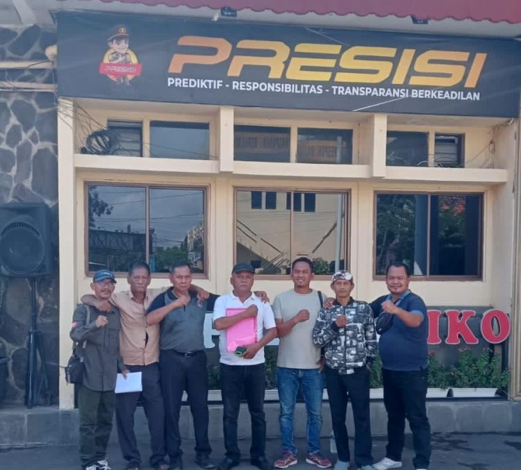 Warga Sutawinangun Cirebon Laporkan Dugaan Penyelewengan APBDes Rp332 Juta ke Polres Cirebon Kota