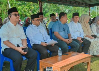 Wali Kota Padangsidimpuan Saksikan Penyembelihan Sapi Kurban Presiden di Manunggang Julu