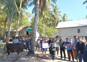 Wujud Kepedulian Sosial, Balitbang Partai Golkar Gelar Qurban di Desa Terpencil NTT