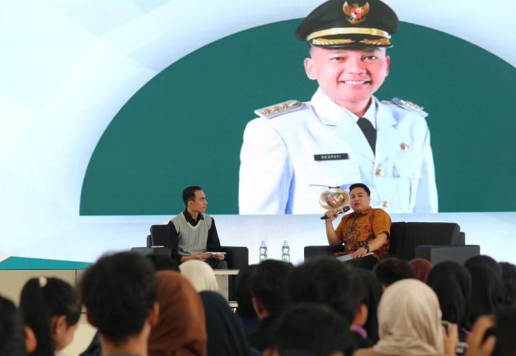 Raenald Arzan Sitompul di Solo: Pemuda Harus Kritis terhadap Informasi di Ruang Digital