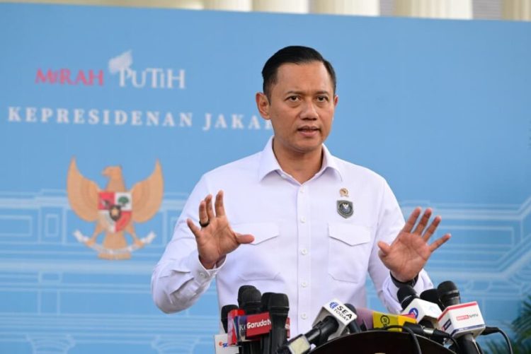 Luhut Diganti, Prabowo Tunjuk AHY Pimpin Komite Kereta Cepat Jakarta-Bandung