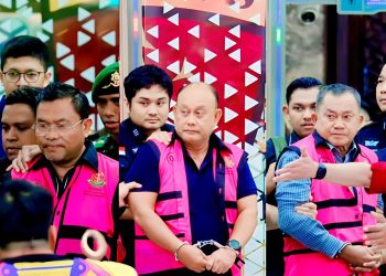Eks Kepala BGN Dadan Hindayana dan Dua Wakilnya Ditahan Kejaksaan Agung