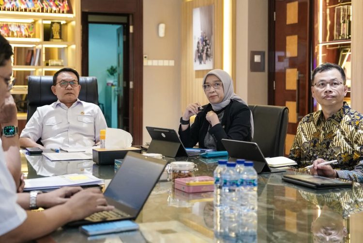 Percepat Program Prabowo, KSP dan MenPANRB Bahas MBG, MPP, dan LAPOR.GO.ID